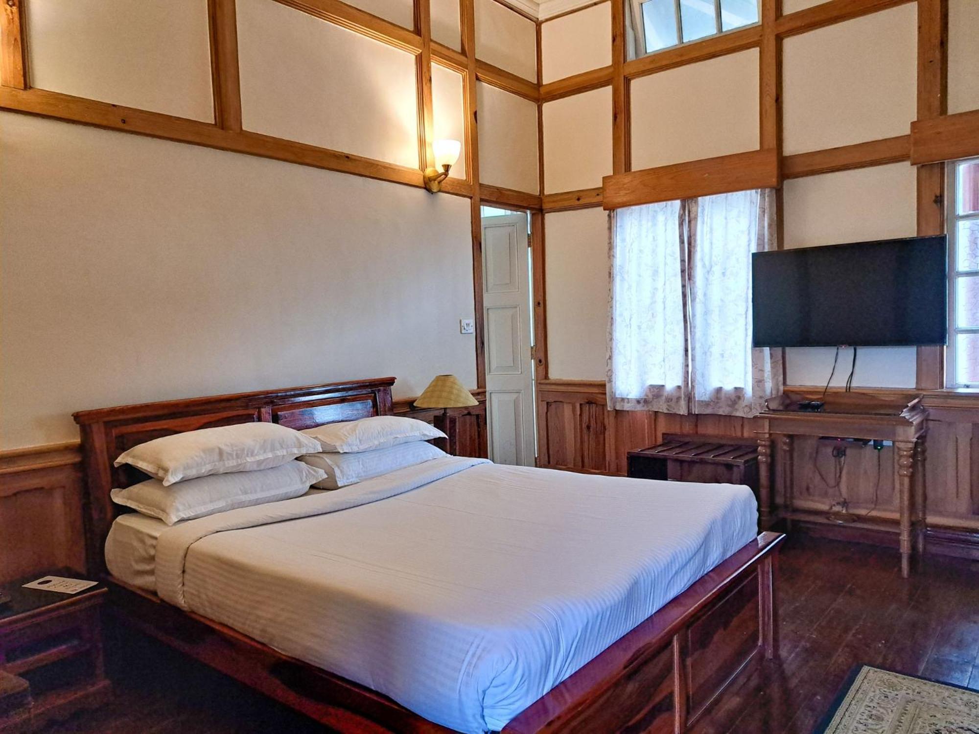 The Heritage Club - Tripura Castle Hotel And Spa Shillong Eksteriør bilde