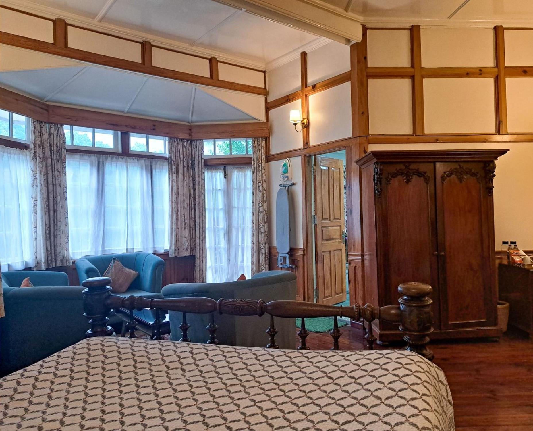 The Heritage Club - Tripura Castle Hotel And Spa Shillong Eksteriør bilde