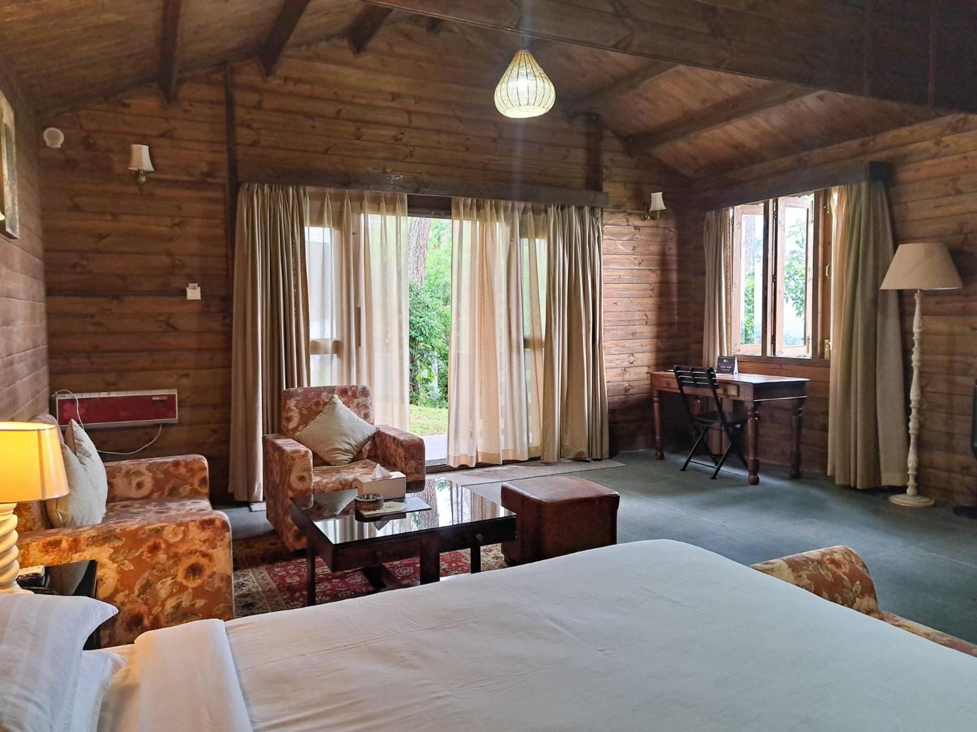 The Heritage Club - Tripura Castle Hotel And Spa Shillong Eksteriør bilde