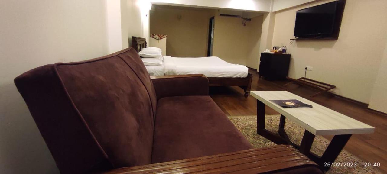 The Heritage Club - Tripura Castle Hotel And Spa Shillong Eksteriør bilde