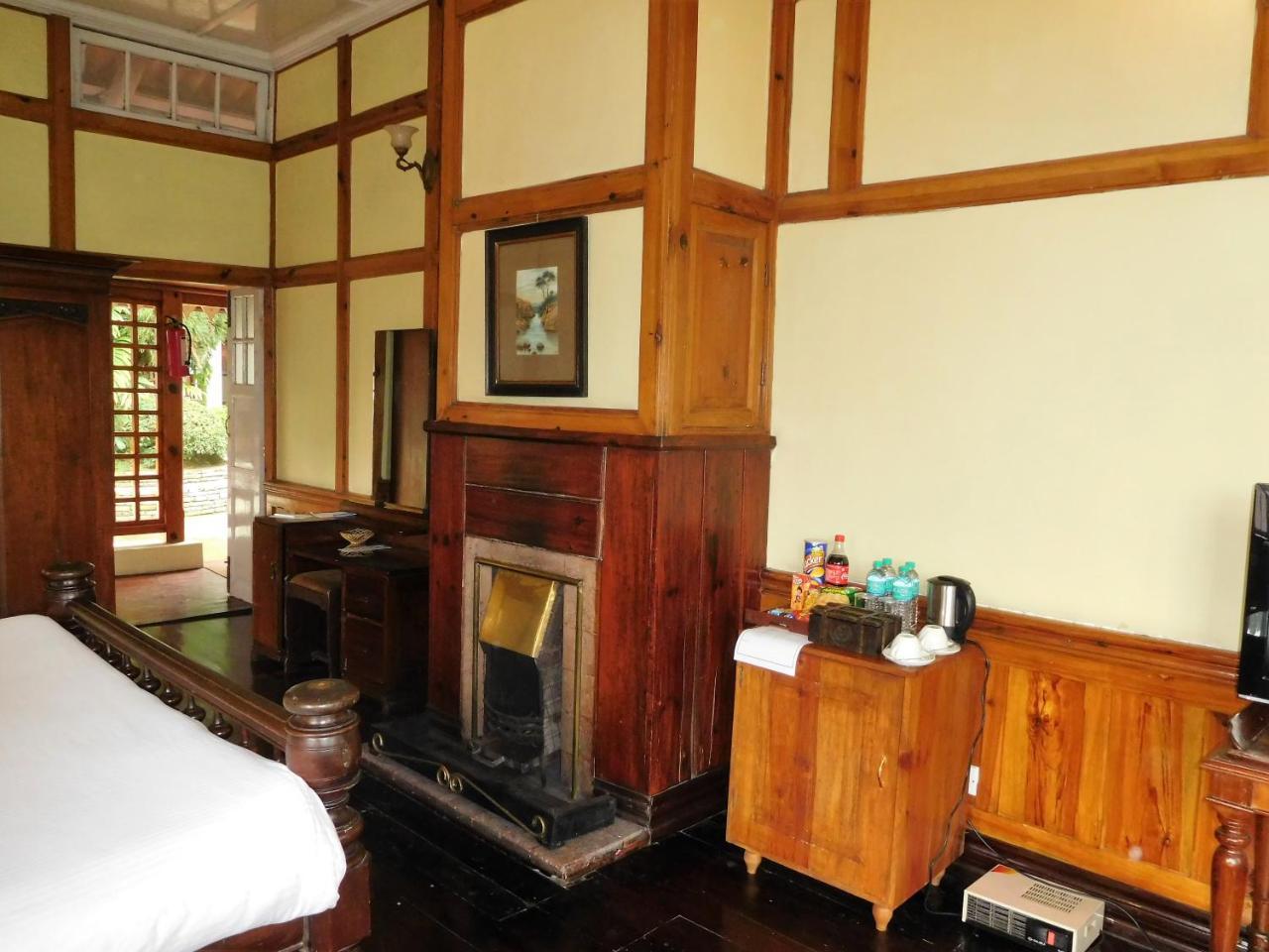The Heritage Club - Tripura Castle Hotel And Spa Shillong Eksteriør bilde