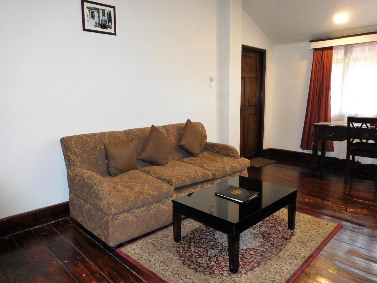 The Heritage Club - Tripura Castle Hotel And Spa Shillong Eksteriør bilde